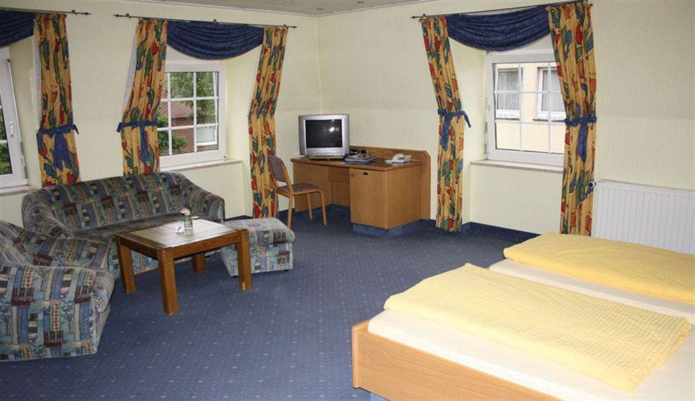 Hotel Heideparadies Soltau Buitenkant foto